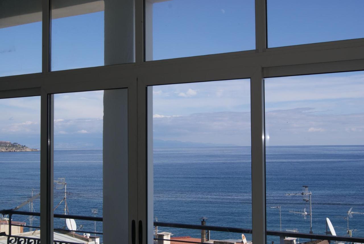 Appartamento Donna Sicilia 2 Giardini Naxos Esterno foto